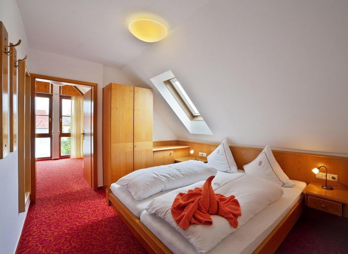 Bedroom 4, Bodensee Hotel Storchen, Bodenseekreis