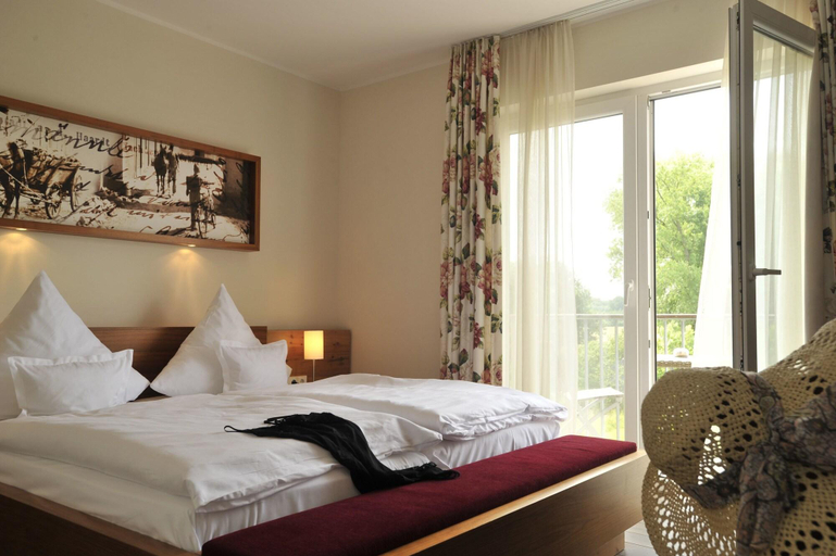 Bedroom 4, Zeiskamer Mühle, Germersheim