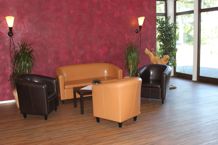 Public Area 2, Balland's, Heidekreis