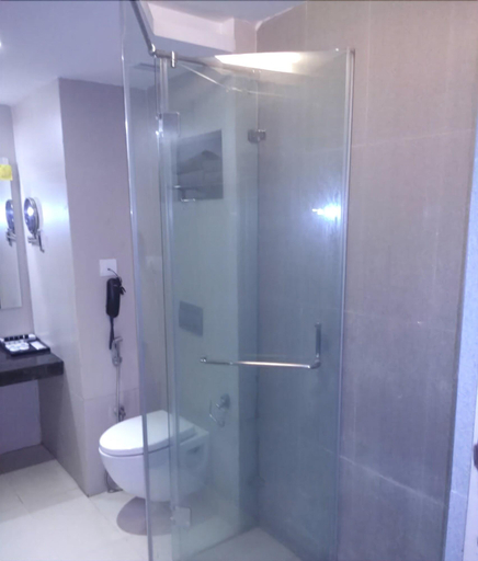 Bathroom, Celebrity Club, Ranga Reddy
