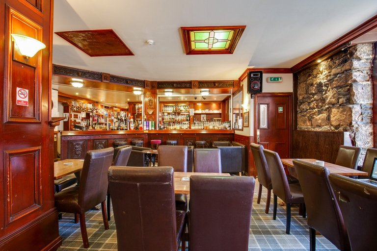 Food & Drinks 5, Richmond Arms - Adults Only, Moray