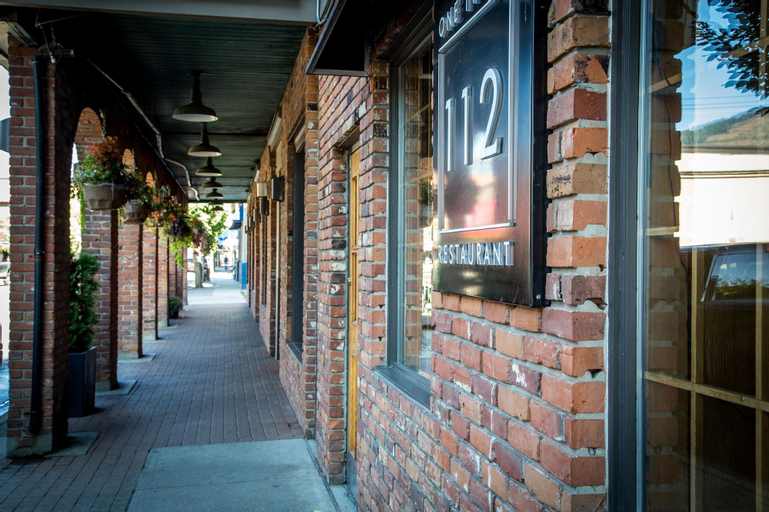 Regent Hotel, Columbia-Shuswap