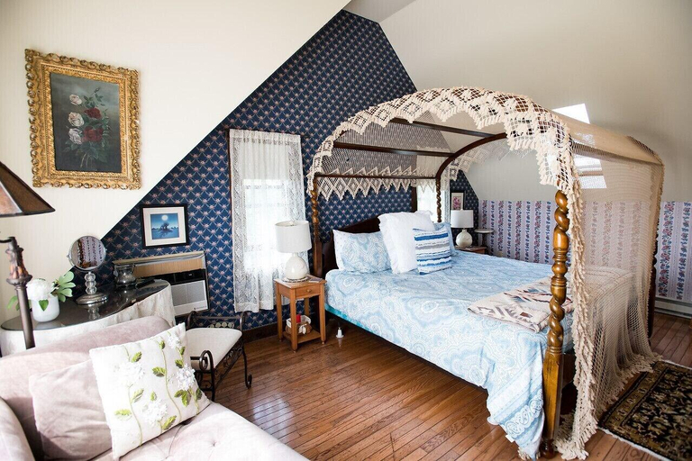 Bedroom 3, Gardenview Bed and Breakfast, Newport