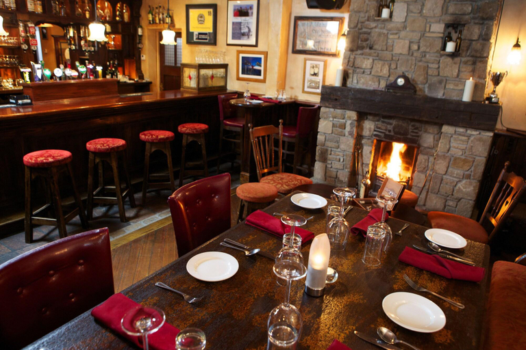 Public Area 3, McMunn's