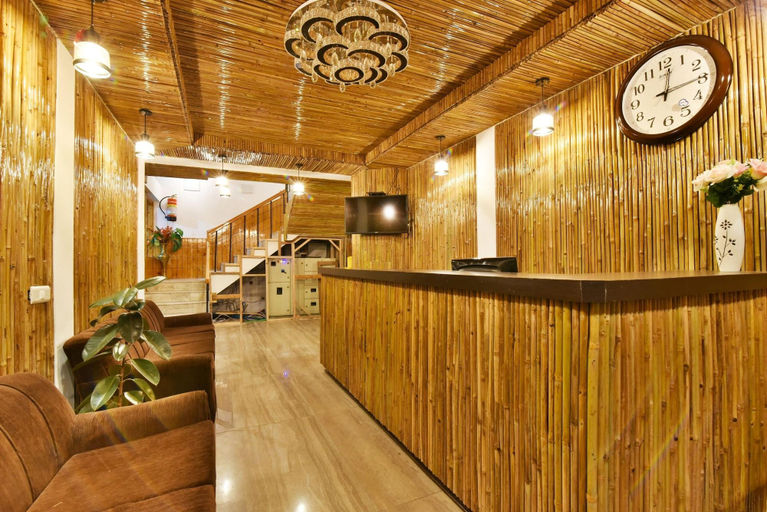 Public Area 3, Kapoor Resort, Kullu