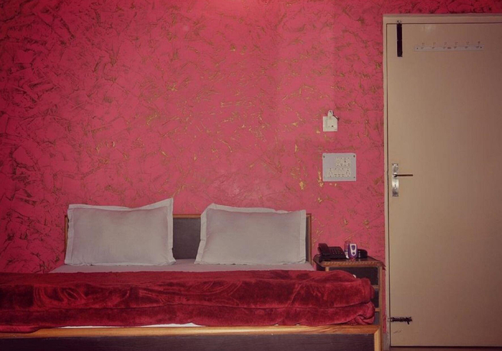 Public Area 3, Accent Hotel, Gautam Buddha Nagar