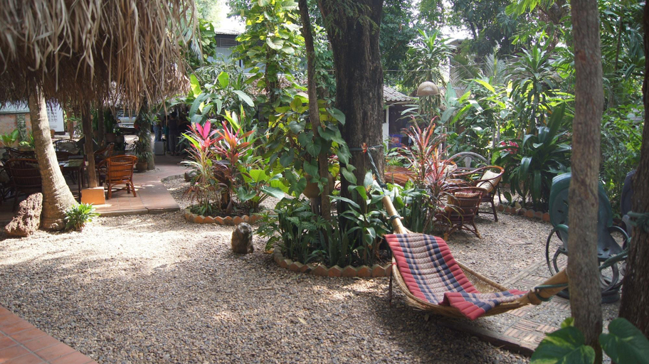 Exterior & Views 2, Mut Mee Garden Guest House, Vientiane