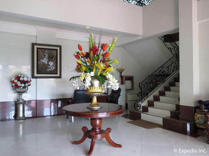 Public Area 2, Emiramona Garden Hotel, Tagaytay City