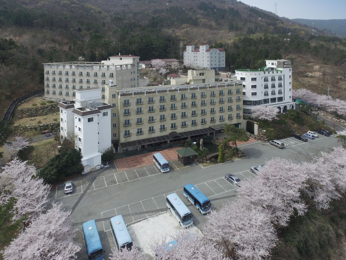 Exterior & Views 5, Geoje Oasis Hotel, Geoje