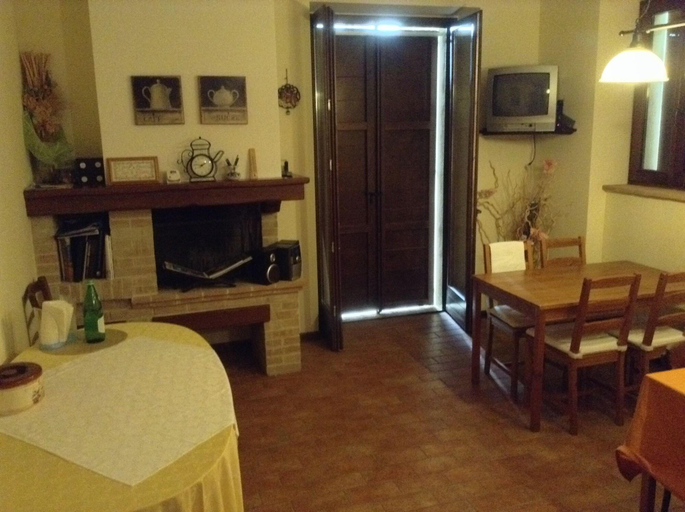 Public Area 3, Country House Binnella, Macerata