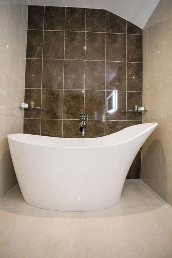 Bathroom 4, Tullyglass House Hotel, Mid and East Antrim