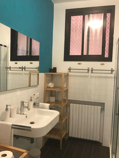Bathroom 5, B&B Experience, Venezia