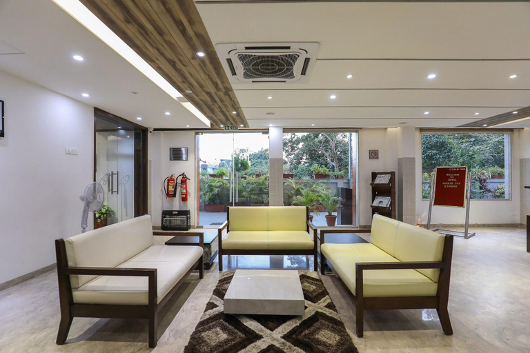 Public Area 3, Hotel Ashray Inn Express, Ahmadabad