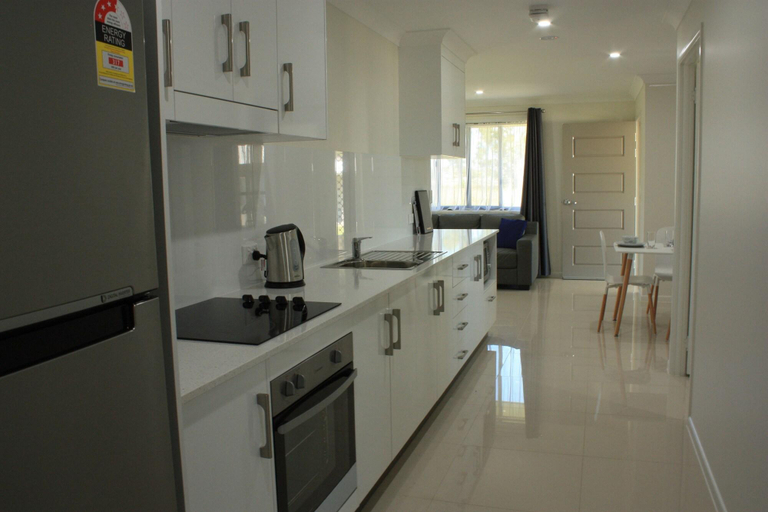 Bedroom 3, Casa Nostra Motel, Rockhampton