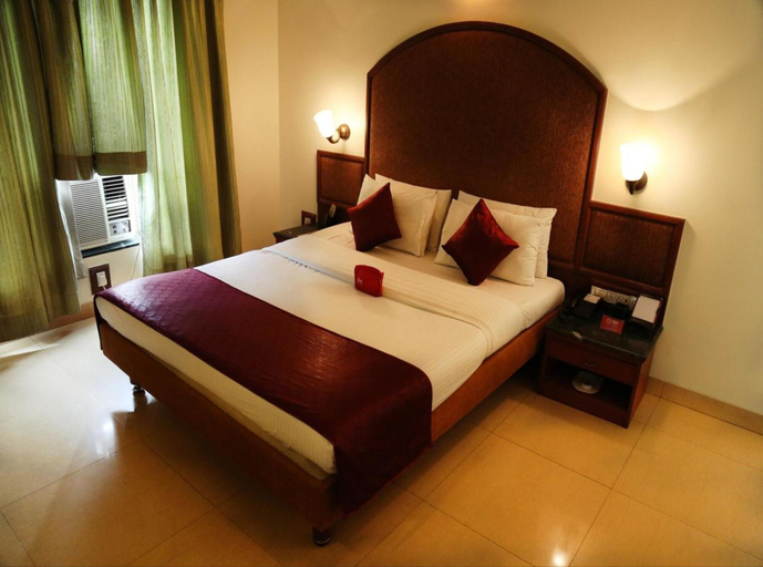 Bedroom 3, Hotel Srimaan, Pune