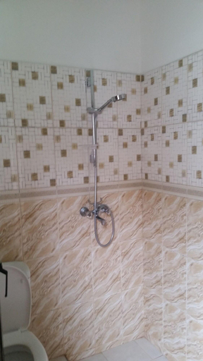 Bathroom 5, Raha Leo Inn, Arusha Urban