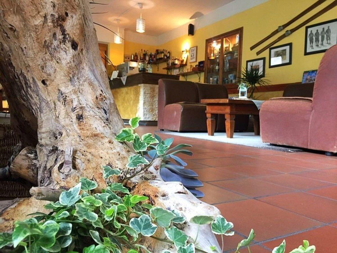 Public Area 2, Hotel Ede, Pescara