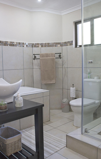 Public Area 4, Matusadona Guest Lodge, eThekwini