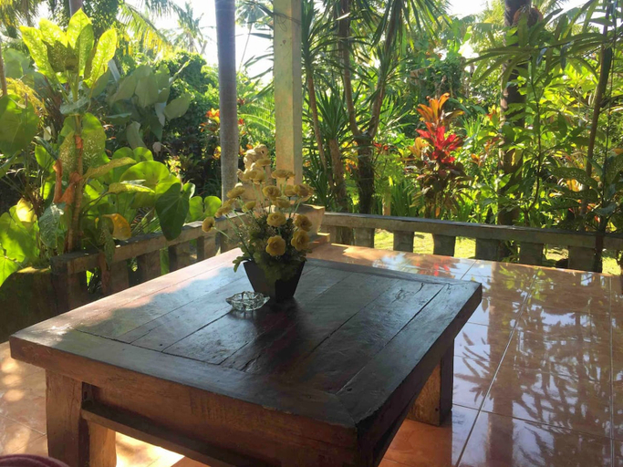 Others 3, Mahesa House, Gianyar