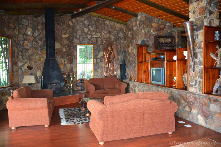 Public Area, La Montagne Guest Lodge, Bojanala