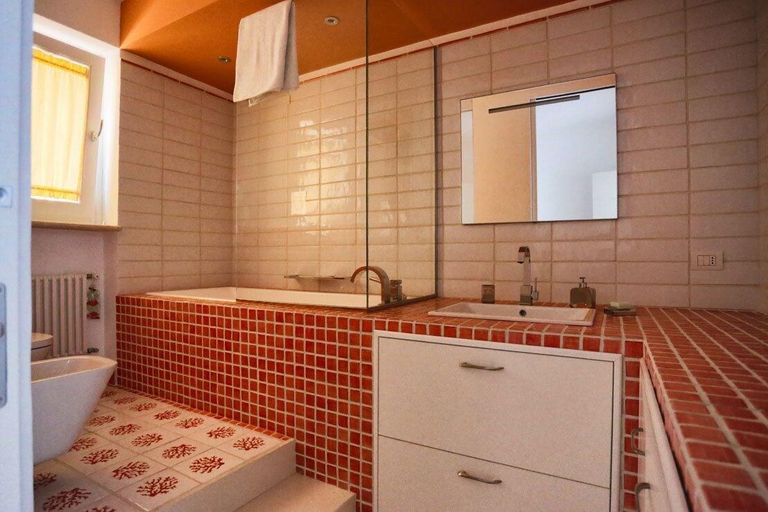 Bathroom 5, B&B La Gaetana, Latina