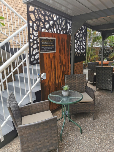 Public Area 3, Limassol Motel, Gold Coast