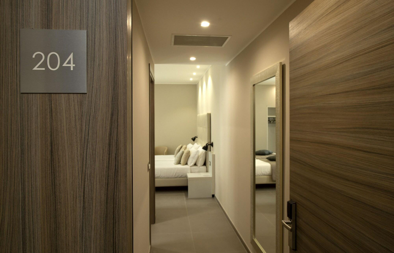 Public Area 3, Hotel H21, Milano