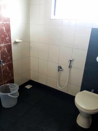 Bathroom 4, Hotel Ashlesh, Udupi