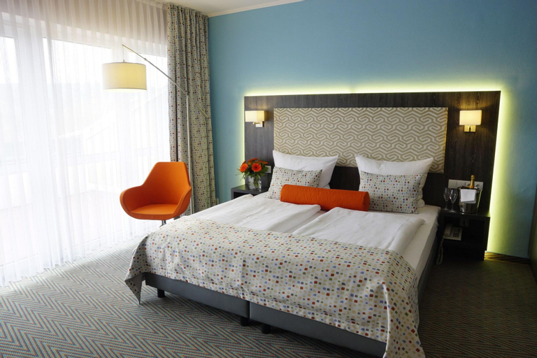 Bedroom 3, Trans World Hotel Auefeld, Göttingen