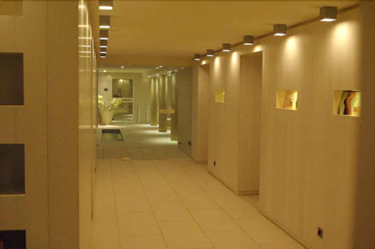 Public Area 4, Du Côté des Olivades, Bouches-du-Rhône
