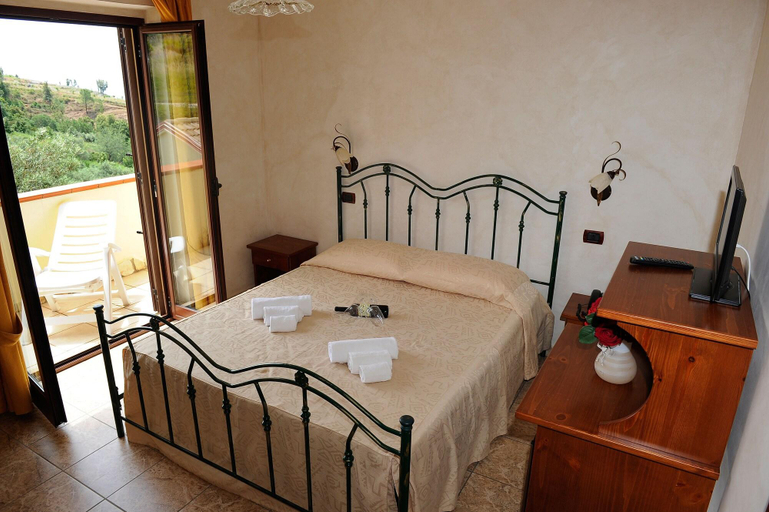 Bedroom 3, Hotel La Cometa, Cosenza