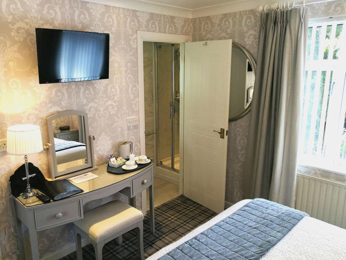 Bedroom 4, Rosemullion Hotel, Cornwall