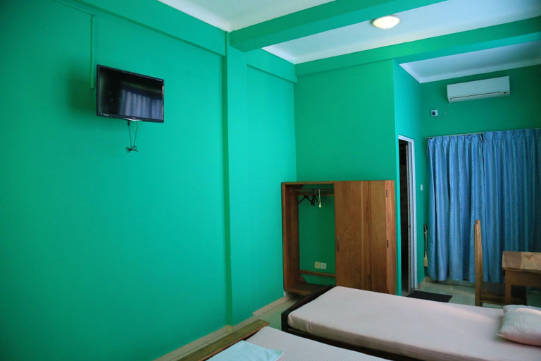 Bedroom 4, Kings Hotel Restaurant & Bar, Trincomalee Town and Gravets