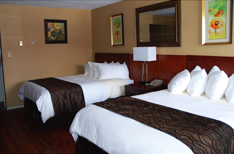 Bedroom 5, Best Lodge Motel, Division No. 10