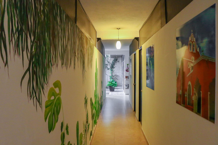 Public Area 3, Hostal Gayser, Valladolid