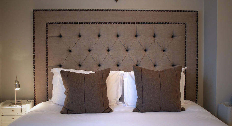 Bedroom 2, Wingrove House, East Sussex
