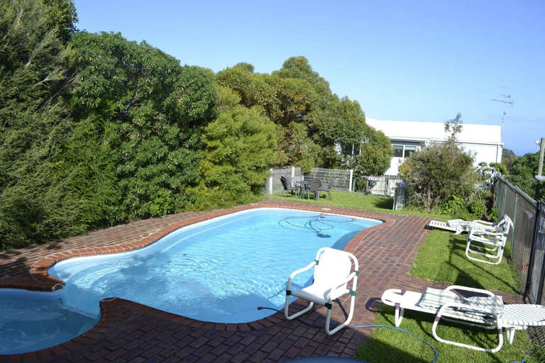 Sport & Beauty 5, Lightkeepers Inn Motel, Surf Coast - West