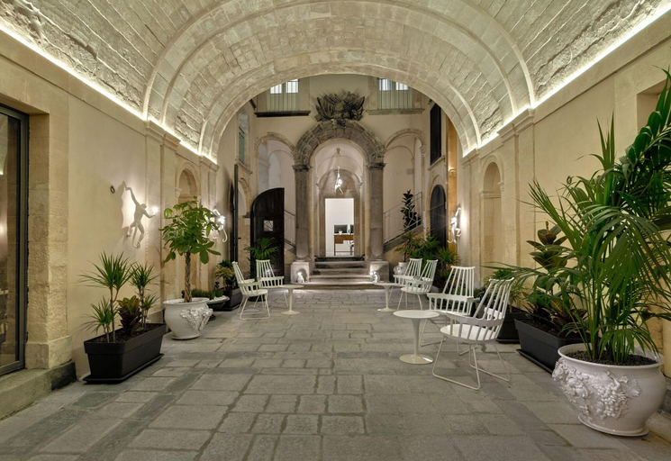 Business Facilities
