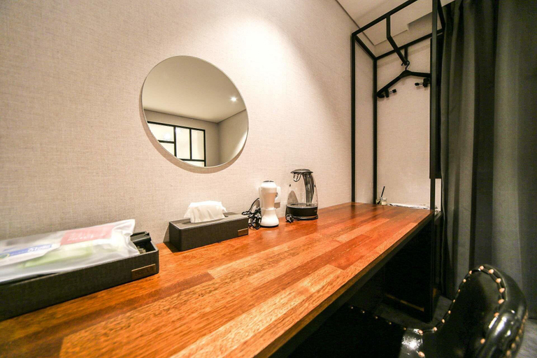 Others 5, Uijeongbu Hotel U, Yangju