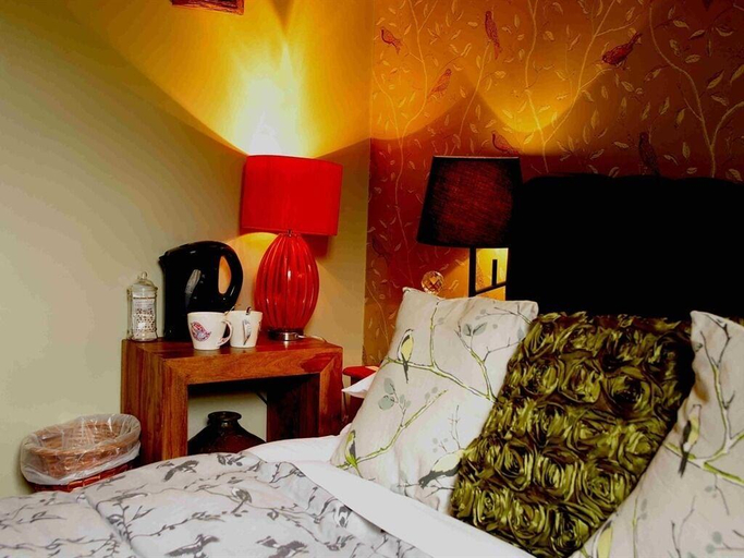 Bedroom 3, Abel's Harp, Shropshire