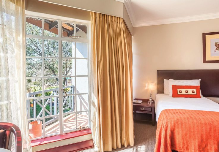 Bedroom 3, Glenburn Lodge & Spa, West Rand