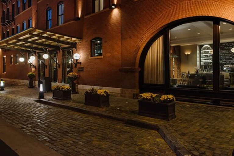 Public Area 3, The Charmant Hotel, La Crosse