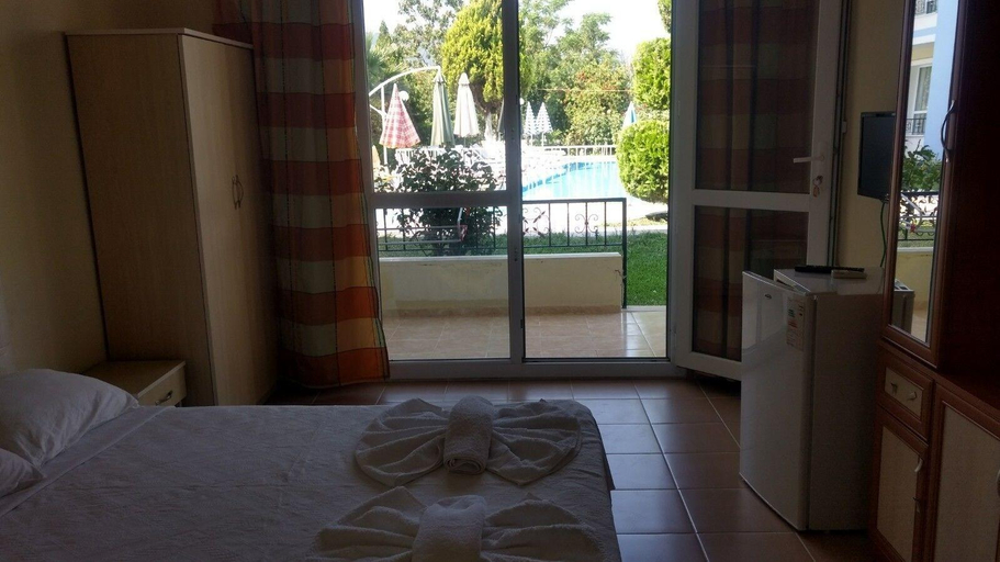 Bedroom 3, Melodi Club Hotel, Kuşadası