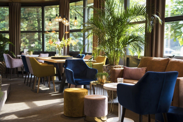 Public Area 3, Auberge du Bonheur, Tilburg