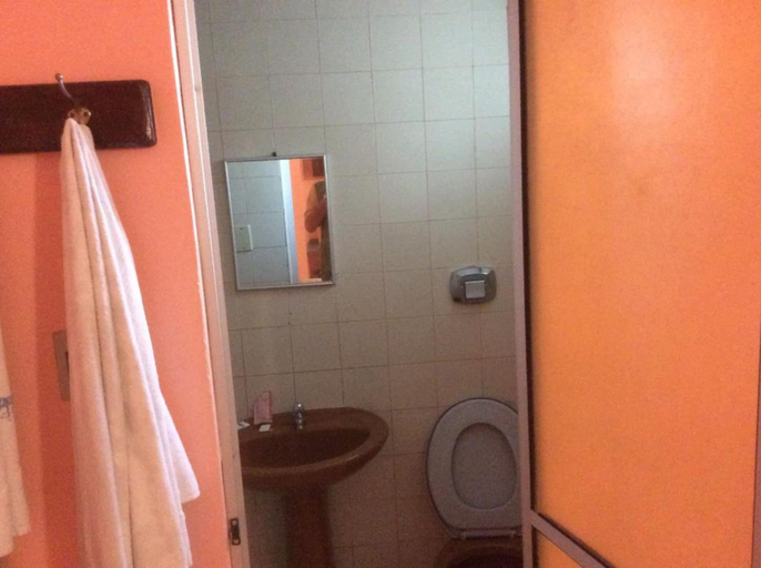 Bathroom 4, Hotel Love Story, Salvador