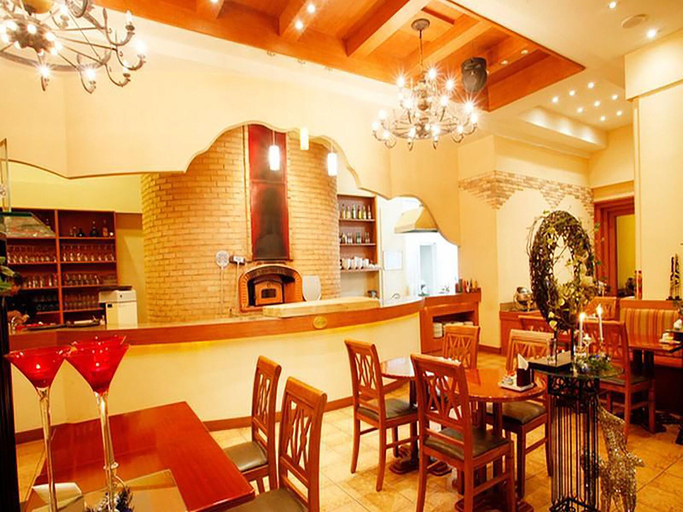 Food & Drinks 5, Charis Hotel, Gyeyang