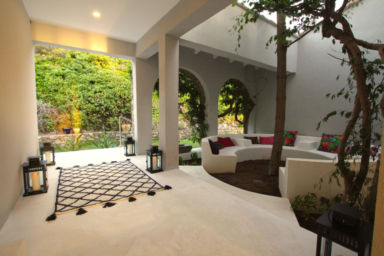 Public Area 2, Hôtel Minera, Haute-Corse