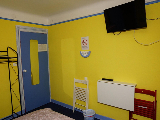 Bedroom 3, Le Richelieu, Pyrénées-Orientales