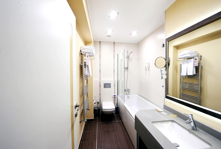 Bathroom 5, Grand Nora Hotel, Çankaya
