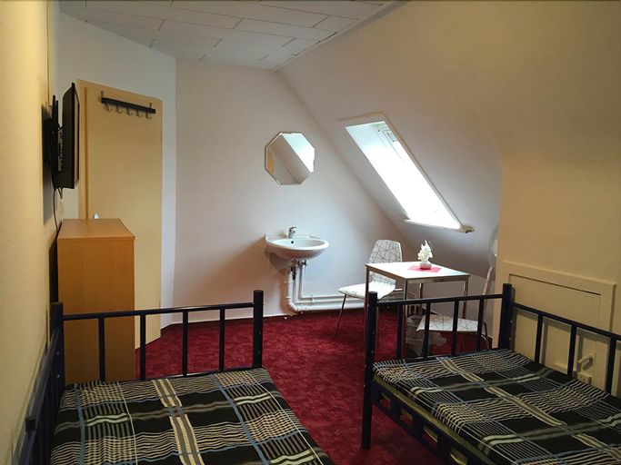 Others 5, Hostel Pinneberg, Pinneberg